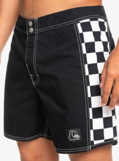 Quiksilver Original Arch 16" Boardshorts 14 Quiksilver Original Arch 16" Boardshorts -Mens Surf Shop eqybs04645 quiksilverw kvj0 frt3