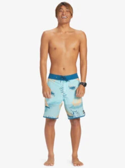 Quiksilver Highline Scallop 19" Boardshorts -Mens Surf Shop eqybs04761 quiksilverw bsg7 frt9