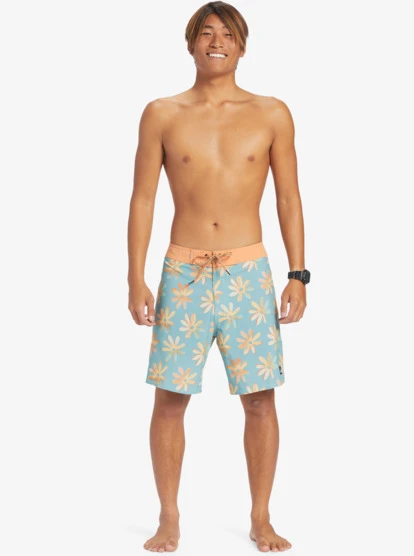Quiksilver Surfsilk 69 18" Boardshorts 9 Quiksilver Surfsilk 69 18" Boardshorts - Image 7