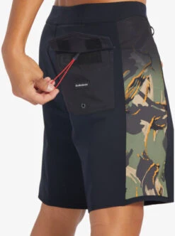 Quiksilver Surfsilk Arch 18" Boardshorts 14 Quiksilver Surfsilk Arch 18" Boardshorts -Mens Surf Shop eqybs04774 quiksilverw gph7 frt3