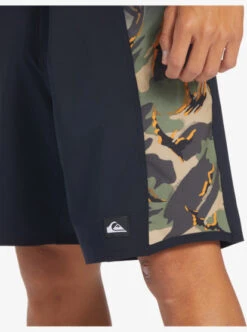 Quiksilver Surfsilk Arch 18" Boardshorts 15 Quiksilver Surfsilk Arch 18" Boardshorts -Mens Surf Shop eqybs04774 quiksilverw gph7 frt4