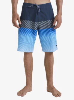 Quiksilver Surfsilk Panel 20" Boardshorts -Mens Surf Shop eqybs04781 quiksilverw bsl6 frt1