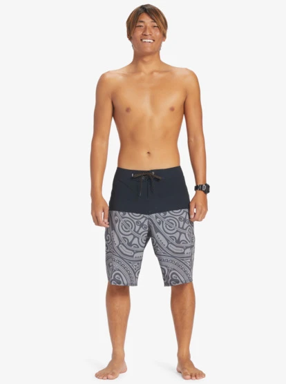 Quiksilver Surfsilk Inked 21" Boardshorts 9 Quiksilver Surfsilk Inked 21" Boardshorts - Image 7